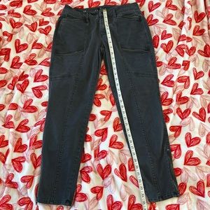 White House Black Market Size 6 Dark Gray Skinny Jeans